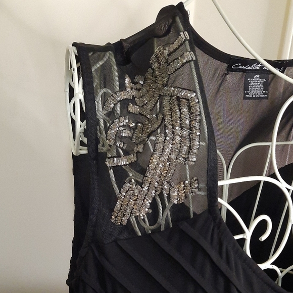 Cardalite Women's Black Sleeveless V-Neck Maxi Gown - Picture 3 of 9